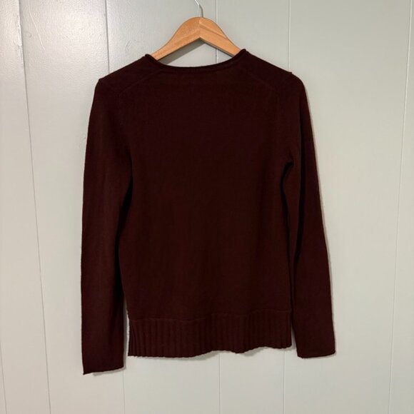 Inhabit 100% Cashmere V-Neck Sweater Small Burgundy Minimalist Lightweight Cozy - Picture 6 of 6